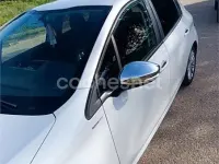 Usado Peugeot 208 Style 82 CV (60 kW) 2017 Blanco Utilitario