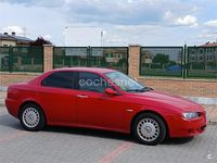 Usado Alfa Romeo 156 Distinctive 120 CV (88 kW) 2004 Rojo Berlina