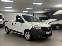 Usado Dacia Dokker Essentiel 90 CV (66 kW) 2020 Blanco Monovolumen