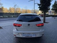 Usado Seat Leon ST Style 116 CV (85 kW) 2020 Blanco Familiar