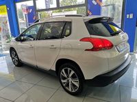 Usado Peugeot 2008 Allure 115 CV (84 kW) 2014 Blanco SUV