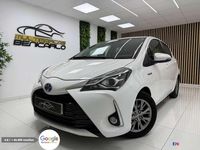Usado Toyota Yaris Hybrid Active 99 CV (72 kW) 2019 Blanco Utilitario