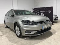 Usado VW Golf VII Advance 115 CV (84 kW) 2019 Gris / plata Familiar
