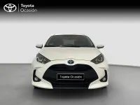 Usado Toyota Yaris Active 116 CV (85 kW) 2021 Blanco Utilitario