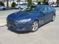 Usado Ford Mondeo Titanium 160 CV (117 kW) 2018 Azul Berlina