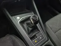 Usado VW Golf VIII Life 110 CV (80 kW) 2022 Gris Berlina