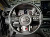 Usado Toyota Yaris 261 CV (191 kW) 2022 Negro Utilitario