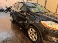 Usado Ford Kuga Trend 140 CV (102 kW) 2010 Negro SUV