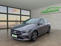 Usado Mercedes B200 150 CV (110 kW) 2020 Gris / plata Monovolumen