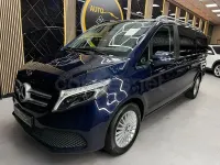Usado Mercedes V220 Exclusive 163 CV (119 kW) 2020 Azul Monovolumen