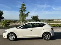 Usado Seat Leon Style 110 CV (80 kW) 2016 Blanco Berlina