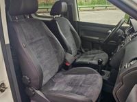 Usado VW Caddy Comfortline 140 CV (102 kW) 2014 Blanco Monovolumen