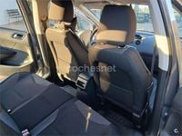 Usado Peugeot 308 Business-Line 90 CV (66 kW) 2010 Gris / plata Berlina