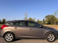 Usado Ford Focus 115 CV (84 kW) 2012 Gris Berlina