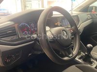 Usado VW Polo Advance 80 CV (58 kW) 2019 Gris / plata Berlina