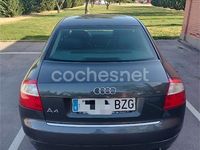 Usado Audi A4 170 CV (125 kW) 2002 Gris / plata Berlina