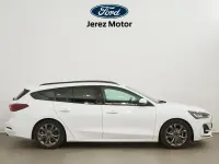Usado Ford Focus ST-Line 155 CV (114 kW) 2024 Blanco Berlina