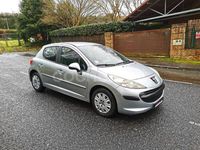 Usado Peugeot 207 90 CV (66 kW) 2007 Gris / plata Berlina