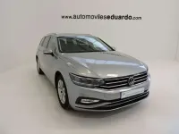 Usado VW Passat Business 122 CV (89 kW) 2022 Plateado Familiar