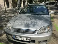 Usado Honda Civic SR 125 CV (91 kW) 2000 Gris / plata Coupe