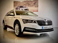 Usado Skoda Superb 280 CV (205 kW) 2022 Blanco Familiar