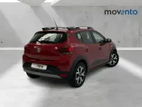 Usado Dacia Sandero Comfort 101 CV (74 kW) 2021 Rojo Berlina
