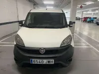 Usado Fiat Doblò 95 CV (69 kW) 2017 Blanco Monovolumen