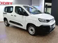 Usado Citroën Berlingo 102 CV (75 kW) 2024 Blanco Monovolumen