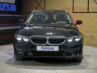 Usado BMW 318 Advantage 150 CV (110 kW) 2022 Negro Familiar