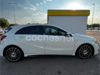 Usado Mercedes A200 AMG line 156 CV (114 kW) 2017 Blanco Utilitario