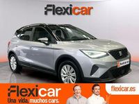 Usado Seat Arona Style 110 CV (80 kW) 2022 Gris SUV