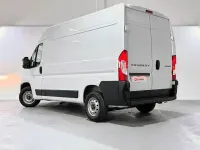 Usado Peugeot Boxer S 140 CV (102 kW) 2025 Blanco Van