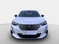Usado Peugeot e-2008 Active 100 kW (136 CV) 2023 Plateado SUV