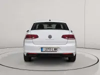 Usado VW Passat Business 122 CV (89 kW) 2022 Blanco Familiar