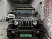 Usado Jeep Wrangler Sahara 272 CV (200 kW) 2023 Negro SUV