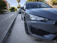 Usado Cupra Leon 245 CV (180 kW) 2021 Gris / plata Familiar