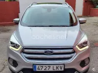 Usado Ford Kuga Titanium 150 CV (110 kW) 2018 Gris / plata SUV