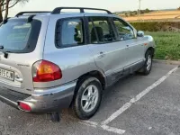 Usado Hyundai Santa Fe Comfort 125 CV (91 kW) 2004 Gris / plata SUV