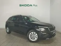Usado Skoda Kamiq Selection 116 CV (85 kW) 2025 Negro SUV