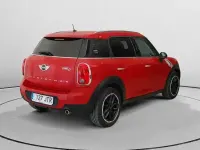 Usado Mini One D Countryman 90 CV (66 kW) 2016 Rojo SUV