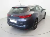 Usado Renault Mégane IV Business 160 CV (117 kW) 2021 Gris Familiar