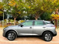 Usado Nissan Qashqai Acenta 158 CV (116 kW) 2022 Gris / plata SUV