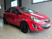 Usado Opel Corsa Color Edition 100 CV (73 kW) 2013 Rojo Utilitario