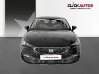 Usado Seat Leon Style 110 CV (80 kW) 2025 Negro Berlina
