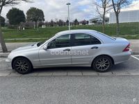 Usado Mercedes C220 Classic 150 CV (110 kW) 2007 Gris / plata Berlina