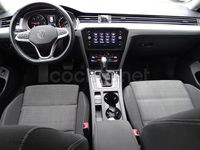 Usado VW Passat Executive 150 CV (110 kW) 2021 Negro Familiar