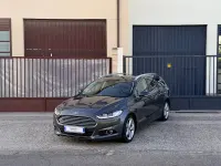 Usado Ford Mondeo Titanium 150 CV (110 kW) 2017 Gris / plata Familiar