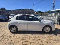 Usado Peugeot 208 Active 102 CV (75 kW) 2021 Blanco Utilitario