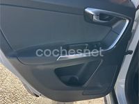 Usado Volvo XC60 R-Design Momentum 136 CV (100 kW) 2013 Blanco SUV