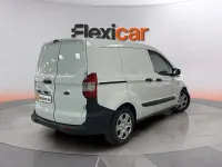 Usado Ford Transit 75 CV (55 kW) 2021 Blanco Berlina